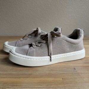 CARIUMA IBI Low Knit Sneaker Sand Shoes Size 8